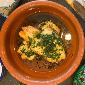 Pescado con salsa verde